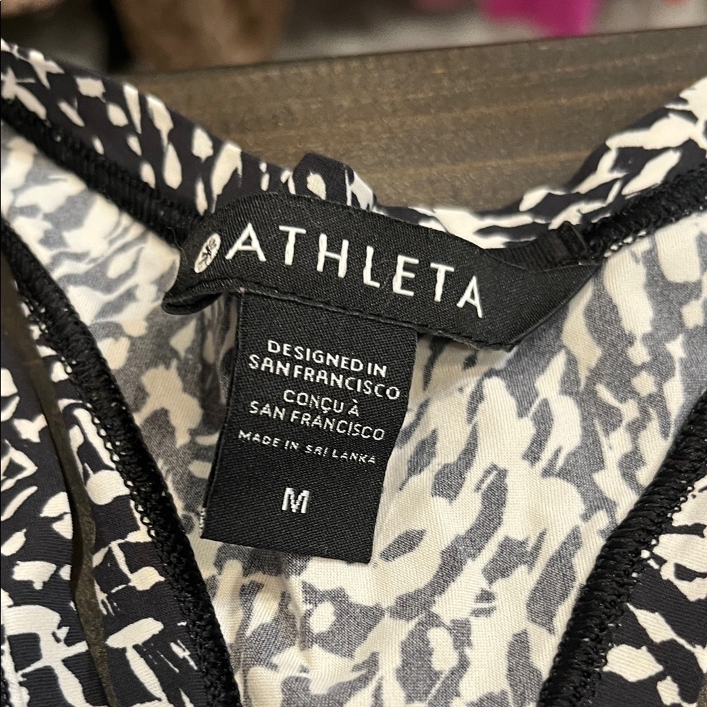 Athleta Women's ultimate train printed racerback Tanks Yellow, Black, and Blue - Picture 2 of 8